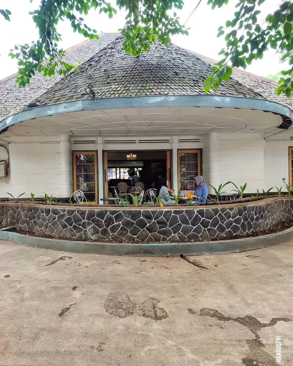  (Sumber: Akun Instagram @hangout Oi_)