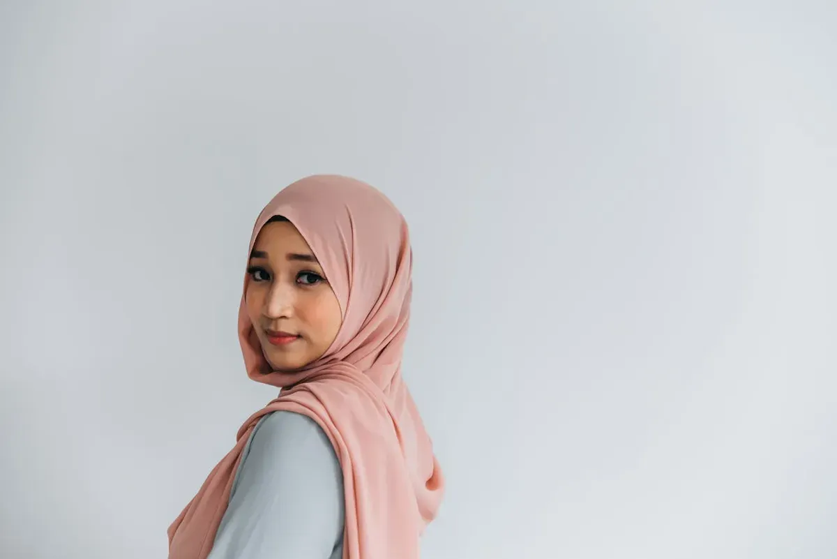 hijab viscose. (Sumber: Pexels/PNW Production)