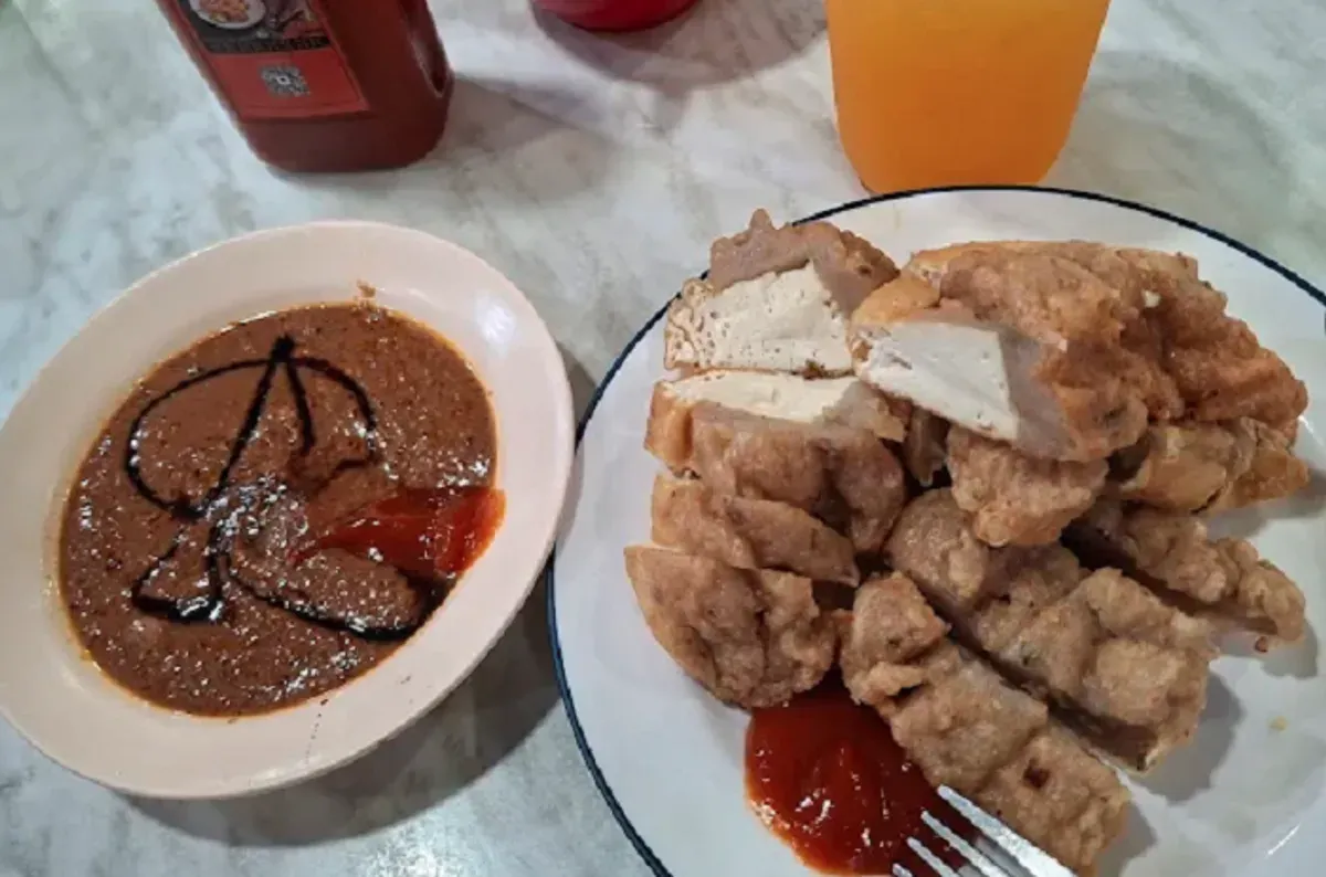 Batagor Legendaris di Bandung. (Foto: GMAPS)