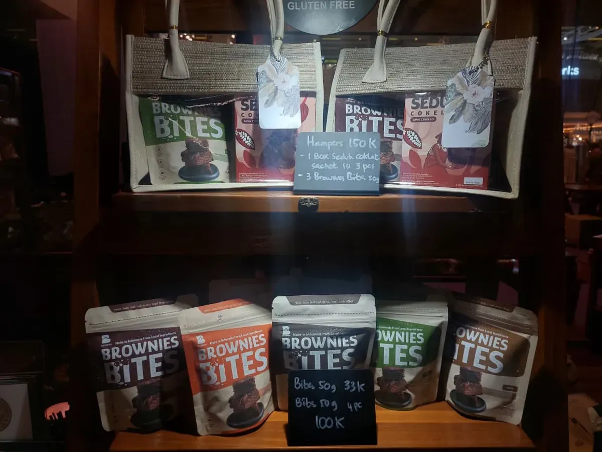 Produk brownies bites yang gluten free, dairy free, dan low sugar dari Battenberg3. (Sumber: Ayobandung.id | Foto: Eneng Reni Nuraisyah Jamil)