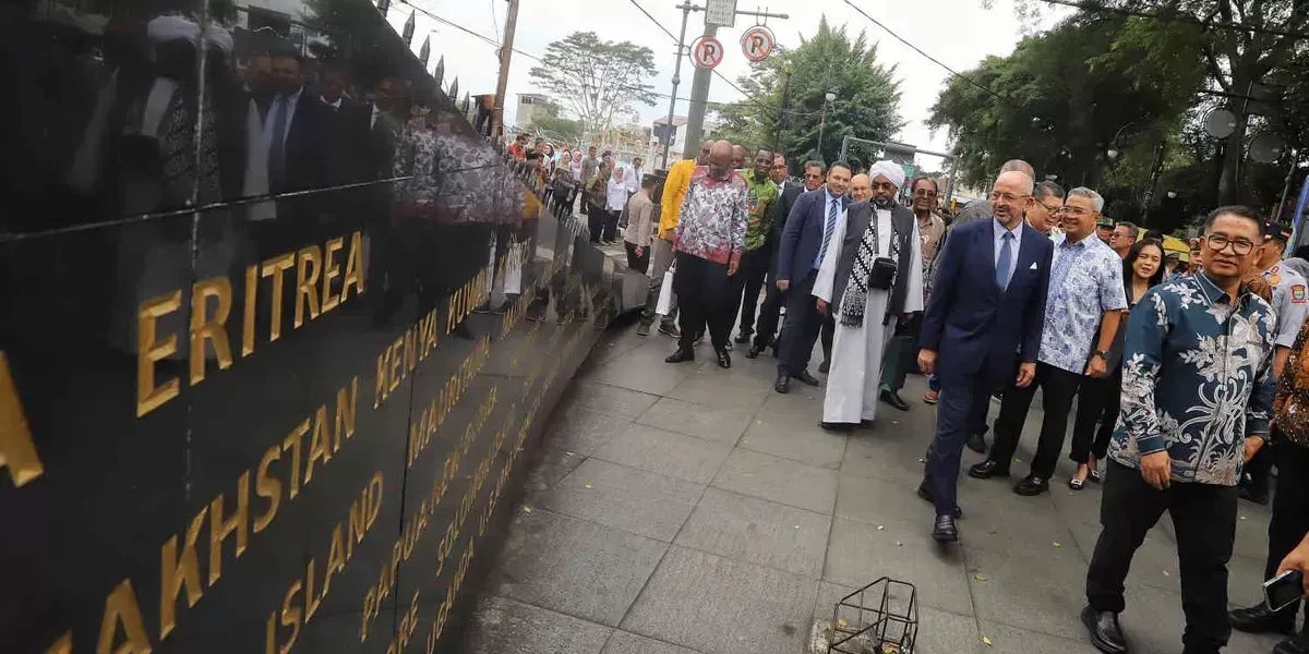 eringatan 70 Tahun Konferensi Asia Afrika. (Sumber: Ayobandung.id | Foto: Irfan Al-Faritsi)