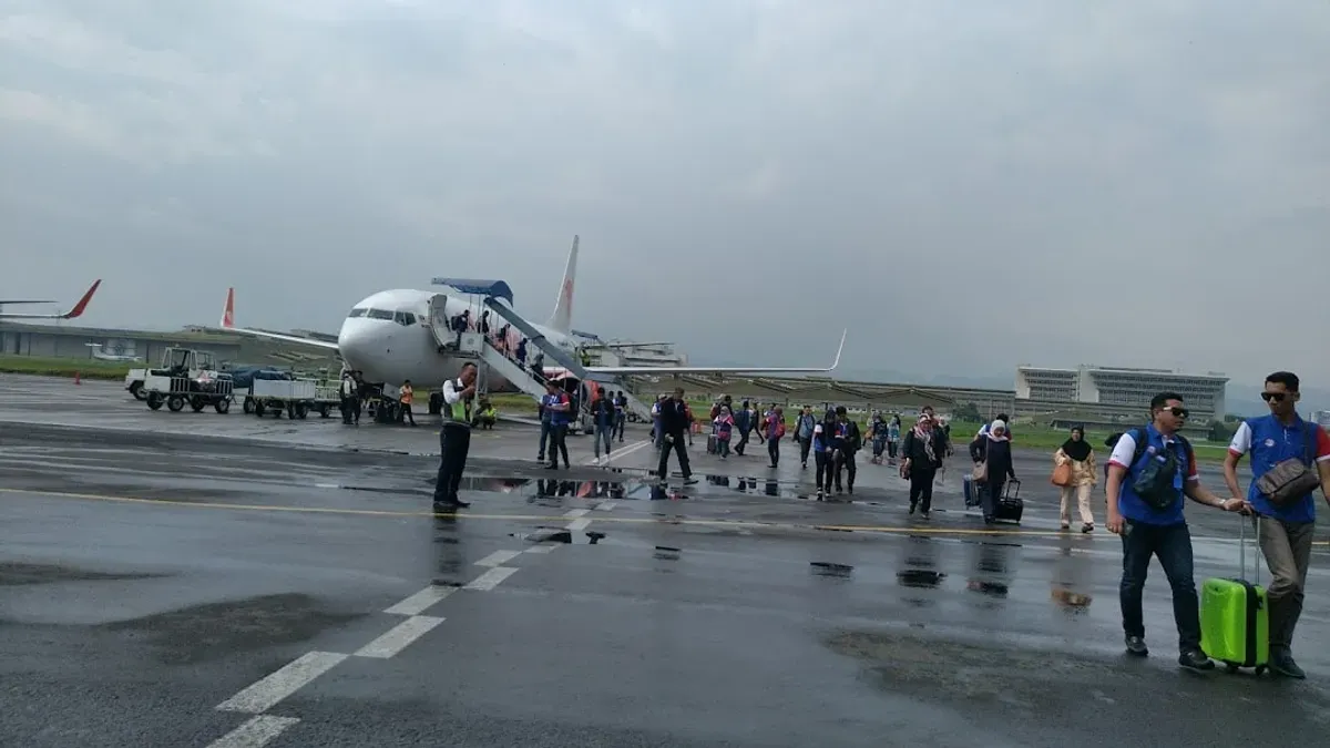 Jumlah Penumpang di Bandara Husein Sastranegara Kota Bandung per;lu digenjot lagi (Sumber: Dokumen pribadi | Foto: Arif Minardi)
