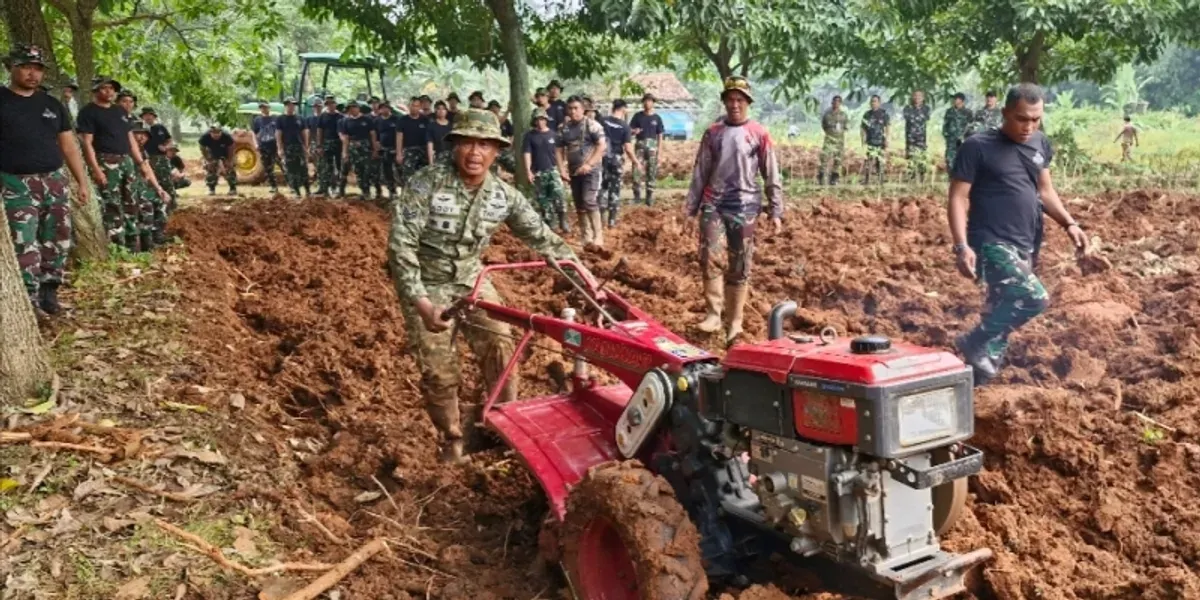 Bimtek Ketahanan Pangan dan Peningkatan Kemampuan Batalyon Infanteri Teritorial Pembangunan (Yonif TP). (Foto: dok Puspen TNI)