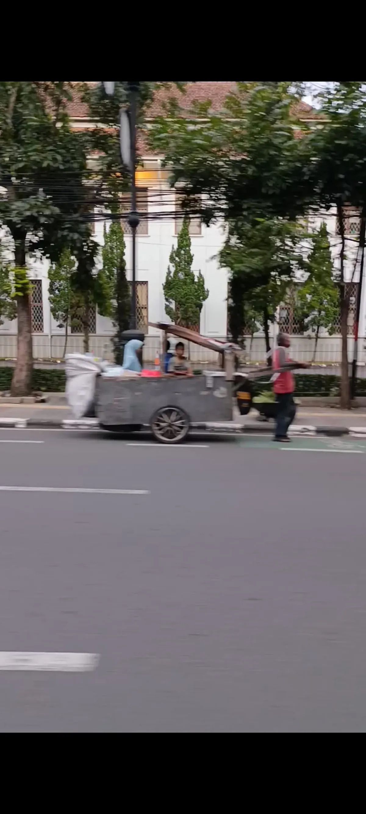 Gerobak saat Ramadhan. (Sumber: Sulis | Foto: Sulis)