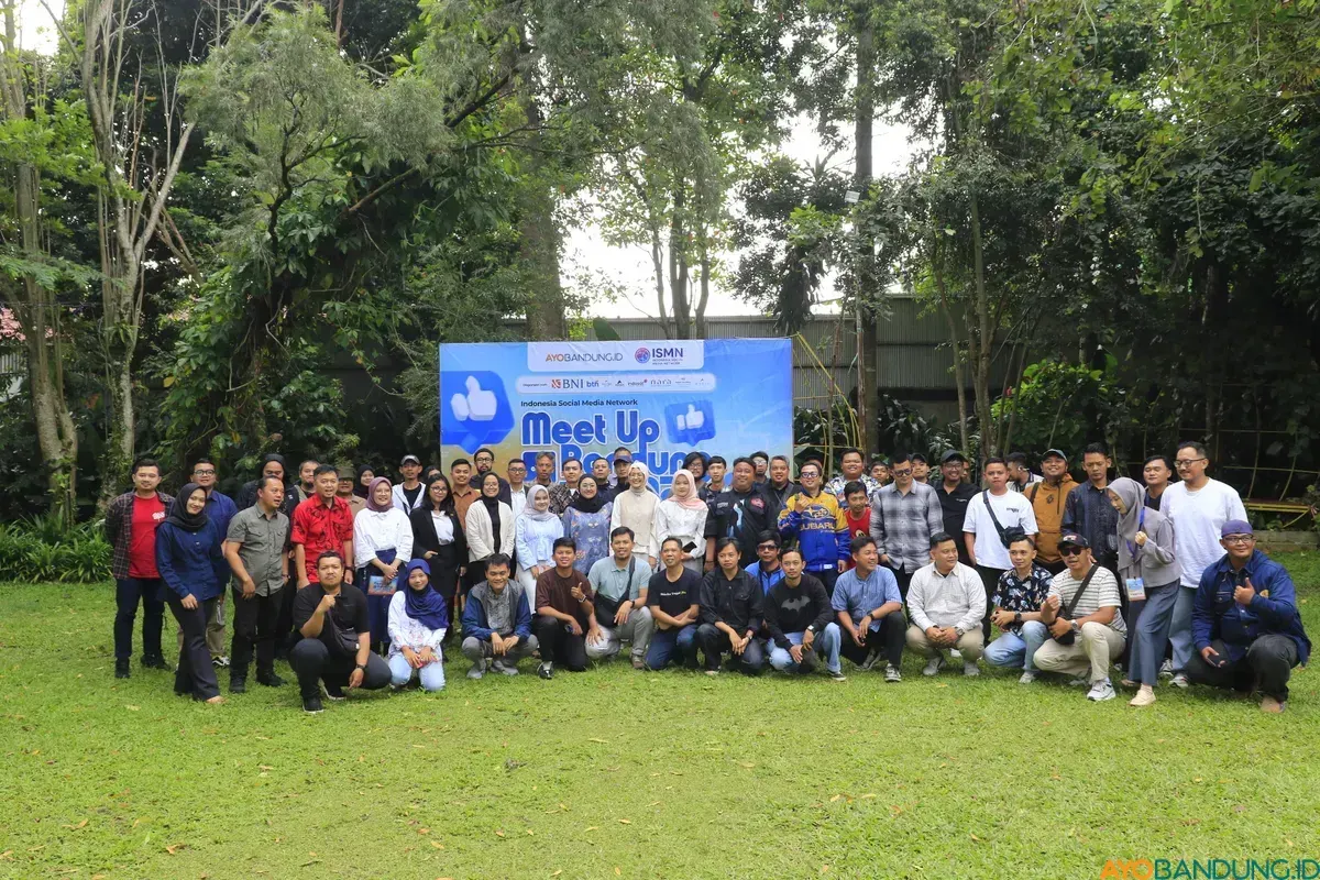 ISMN Meetup Bandung pada Oktober 2025 yang dihadiri 50 pengelola dan pemilik homeless media. (Sumber: ayobandung.id | Foto: Irfan Al Faritsi)
