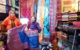 Duo Beradek Songket dan Cerita Perempuan Penjaga Warisan