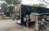 Warga Puas dengan Transportasi Umum, tapi Terkendala Minimnya Halte dan Sistem Transit