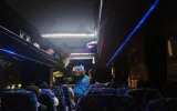 Cerita Pedagang Asongan di Bus MGI Bandung-Sukabumi