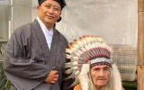 Mamah Bule dan Kang Ian, Kisah Menarik Nenek dan Cucu yang Mewarnai Media Sosial