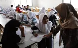 Mendesak Gejolak Gaji Guru Naik