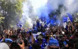 Wededed ... Ikoniknya para Bobotoh Encib