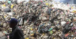 Krisis Sampah Bandung Raya di Tengah Sarimukti yang Sekarat