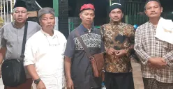 Berziarah ke Kampung Adat Mahmud: Karomah ‘Sekepal Tanah’ dari Tanah Suci Mekah