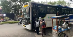 Warga Puas dengan Transportasi Umum, tapi Terkendala Minimnya Halte dan Sistem Transit