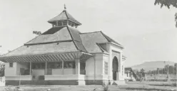 Islam itu Agama yang Main Fisik (?): Bandung dan Kemarahan pada Kolonialisme