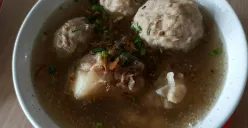 Lembutnya Bakso Tulang Iga Gandapura