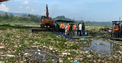 Jangan Biarkan Sungai di Bandung Jadi Noda Peradaban