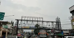 JPO di Lokasi Strategis Kota Bandung Kinclong, yang di Pinggiran Dibiarkan Seadanya