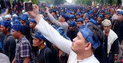 Ketika Manusia Melukis Wajahnya di Jejaring Sosial 