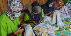 Potensi Ulat Sutra Solusi Masalah Bahan Baku Industri Tekstil