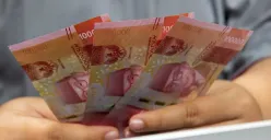Belanja atau Investasi? Mengelola THR di Tengah Ketidakpastian Ekonomi
