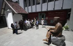 Monumen Soekarno di Lapas Banceuy Bandung (Sumber: Ayobandung)