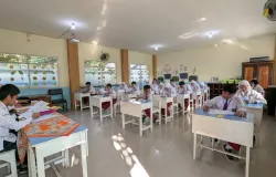 Opini ini menggambarkan bagaimana keadaan pendidikan kita yang masih belum mampu membangun nalar kritis anak didiknya. (Sumber: Pexels/Haidar Azmi)