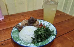 foto nasi kulit Jatinangor (Sumber: Camera HP | Foto: Alfi Syah)