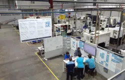 Hangar machining Pudak Group di kawasan industri Gedebage Bandung yang memproduksi komponen pesawat terbang pesanan Airbus dan Boeing (Sumber: dokpri | Foto: Totok Siswantara)