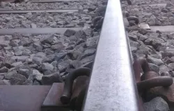 Foto rel kereta api di stasiun Kiaracondong. (Foto: Trisno Yuwono)