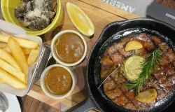 Ribeye Meltique, salah satu menu favorit di Justus Steakhouse. (Sumber: Dokumentasi Pribadi | Foto: Seli Siti Amaliah Putri)