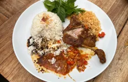 Menu Favorit yang ada di Bebek Om Aris. (Sumber: Dokumen Pribadi)