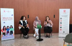 Meet Up Komunitas Kutub Sisters pada Minggu, (21/12), di Palary Coffee & Eatery. (Sumber: ayobandung.id | Foto: Nisrina Nuraini)