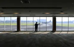 Situasi Bandara Husein Sastranegara, Kota Bandung, tampak lengang. (Sumber: Ayobandung | Foto: Irfan Al Faritsi)