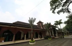 Masjid Cipaganti Bandung. (Sumber: Ayobandung | Foto: Irfan Al Faritsi)