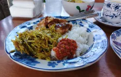 Nasi Rames Warung Ngonah Braga (Sumber: Dokumentasi Penulis | Foto: Dias Ashari)