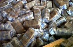 Dodol Garut, kuliner khas yang sudah eksis sejak zaman kolonial. (Sumber: Kemdikbud)