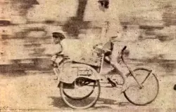 Balap becak Bandung tahun 1971. (Sumber: Majalah Mayapada)