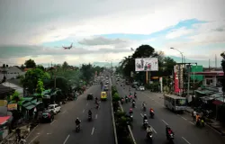 Tampak udara suasana Jl. Jend. H. Amir Machmud Kota Cimahi. (Sumber: Pemkot Cimahi)