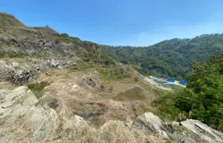 Lokasi tambang andesit di Gunung Karang, Desa Karangsari, Kecamatan Cipongkor. (Sumber: Ayobandung | Foto: Restu Nugraha)