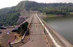 Waduk Cirata yang berada di area Sesar Cirata diyakini menjadi penyebab beberapa gempa tektonik. (Sumber: Ayobandung)