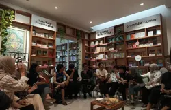 Baca dan Diskusi Kutu Buku di Perpustakaan Bunga di Tembok, Sabtu, 17 Mei 2025. (Sumber: Dokumentasi Penulis | Foto: Dias Ashari)
