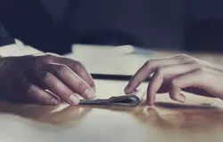 Ilustrasi pungli. (Sumber: Freepik)