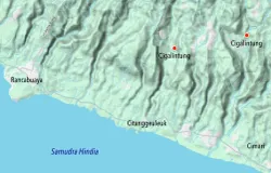 Lembur Cigalintung, kawasan yang berbukit dan berlembah dalam dengan sungai yang berkelok-kelok. (Sumber: Citra satelit: Google maps)
