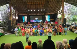 Pertunjukan Saung Angklung Udjo di Bandung (06/11/2025) (Sumber: Dokumentasi Pribadi | Foto: Adinda Jenny)
