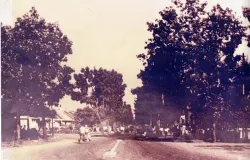 Suasana Buahbatu zaman baheula. (Sumber: Dinas Perpustakaan dan Kearsipan Daerah Pemerintah Provinsi Jawa Barat)