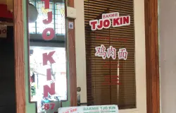 Tampak Depan Warung Bakmi Tjo Kin (Foto: Desy Windayani Budi Artik)