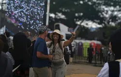 Wisatawan mancanegara hadir di West Java Festival 2025 (Foto: Demas Reyhan Adritama)