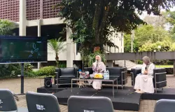 Salah satu Pembicara dalam Pra Event Veritas 2 Salman ITB, Sabtu, (8/11/2025) (Sumber: Dokumentasi Penulis | Foto: Dias Ashari)