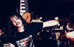  T-Shirt "The Unforgotten" dari Bringace. (Istimewa)